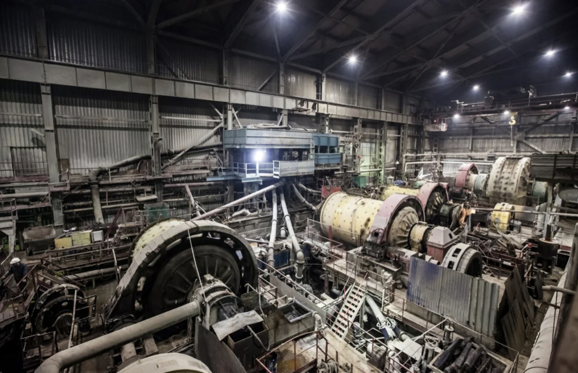 Само ДИО (дробильно-измельчительное отделение)