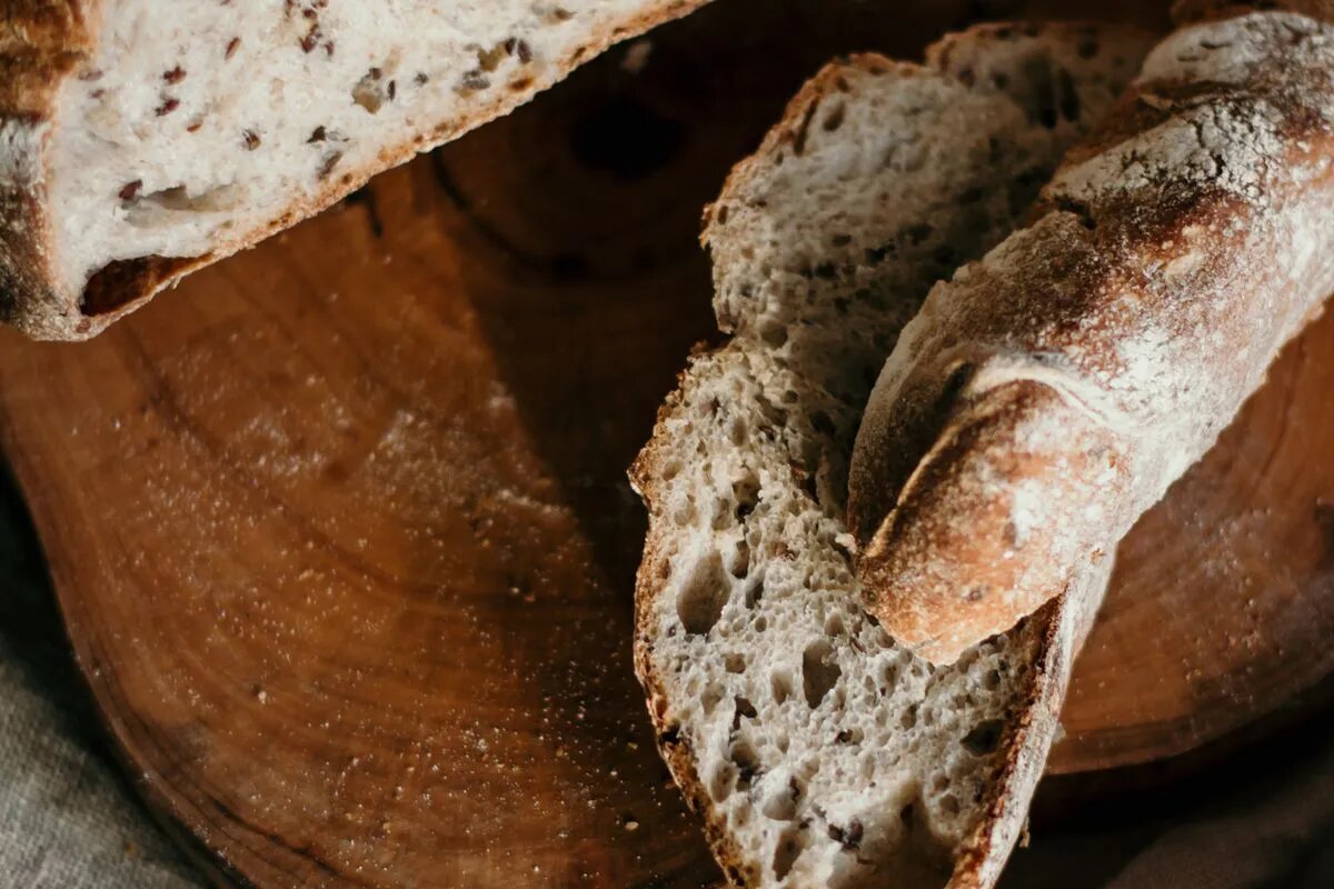 Почему выбрасывать хлеб