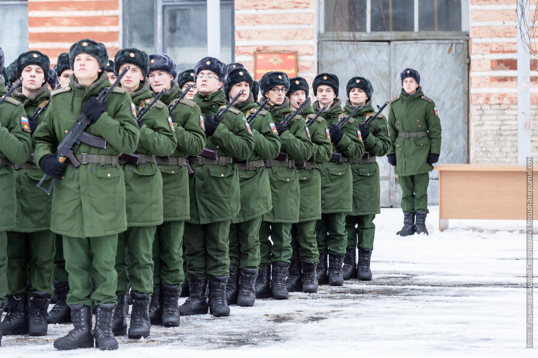 Армения тейково. Зимняя Военная форма. Зимняя форма армии России. Военная часть. Военная форма ПВО.