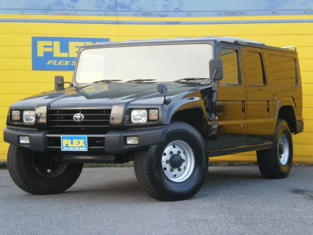 Мега крузер купить. Toyota Mega Cruiser. Toyota Mega Cruiser 2021. Toyota Mega Cruiser 1995. Toyota Mega Cruiser 2018.