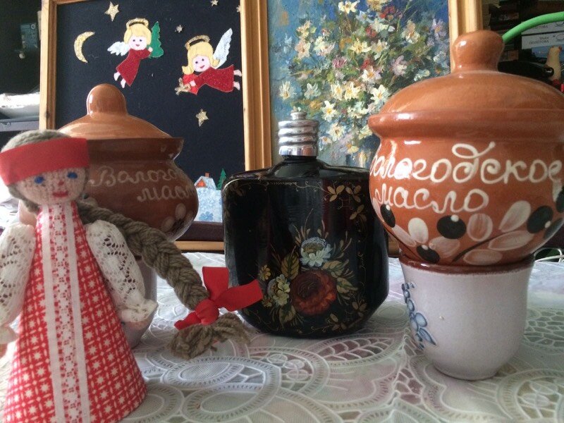 Стол накрыт. Пора и золовке прибыть в гости!