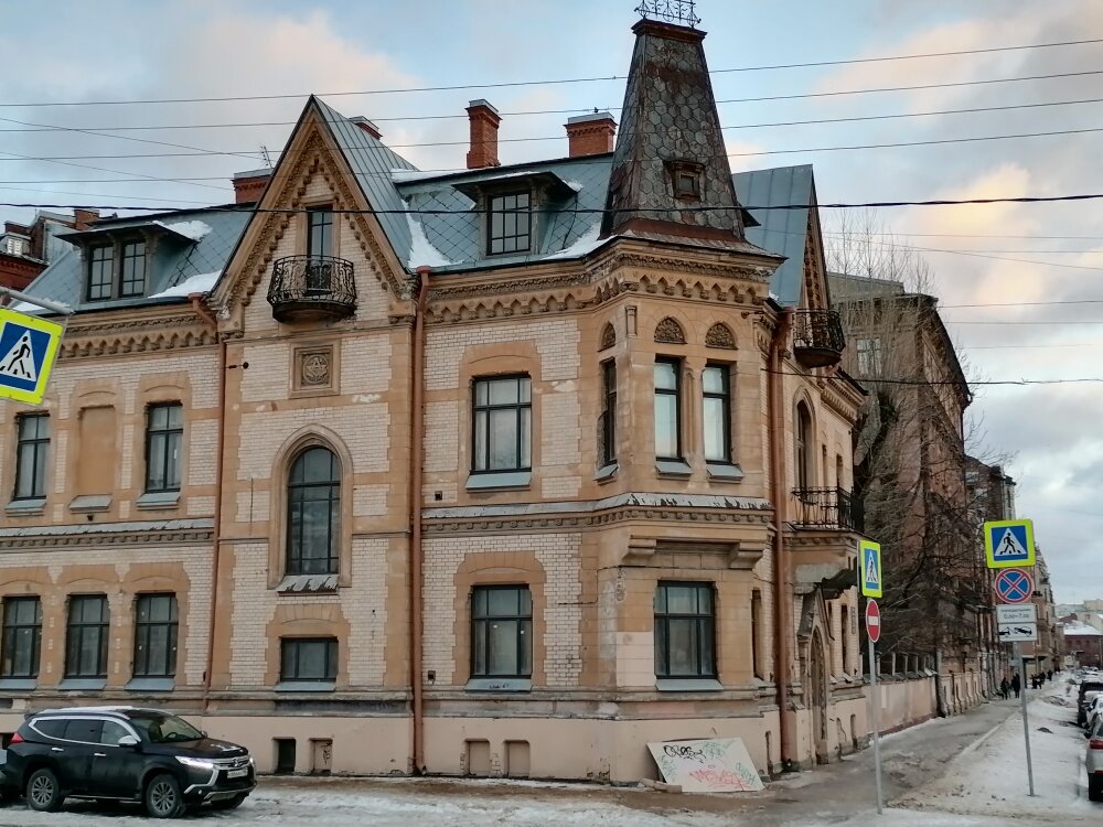 Дом архитектора В. А. Шрётера ( наб. р. Мойки 114)