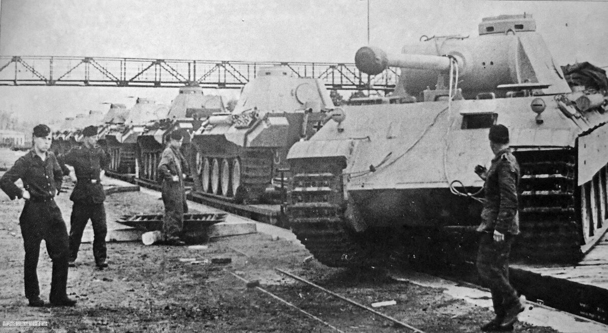 Танк пантера операция Цитадель   —   источник:mobillegends.net