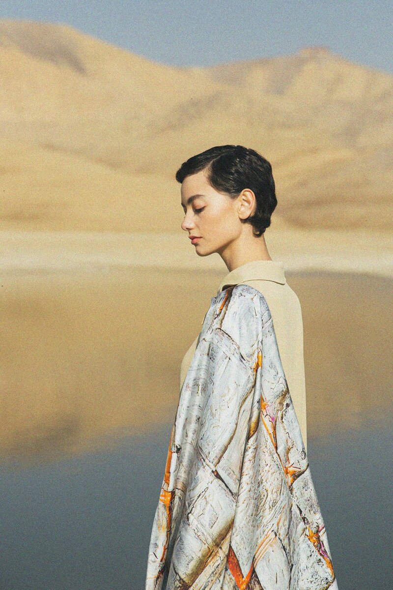 Коллекция платков Artuyt на основе картин Вазгена Бажбеук-Меликяна. Фото © из личного архива Аревик Аракелян