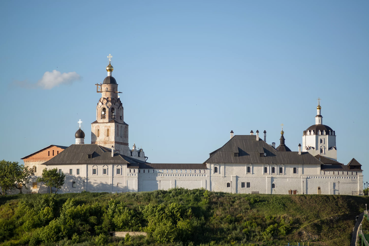 Богородице-Успенский мужской монастырь