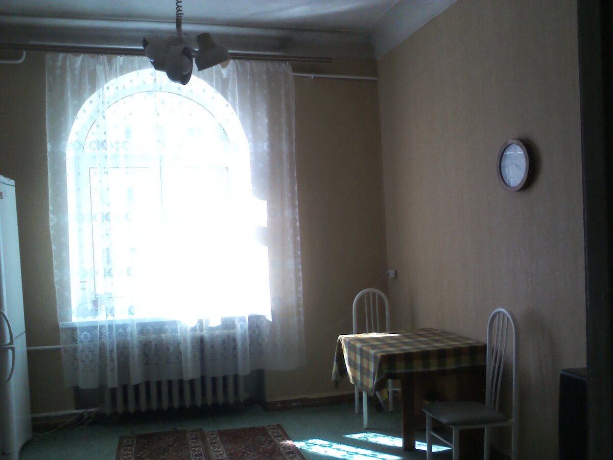 кухня в "сталинке" после нашего отъезда.