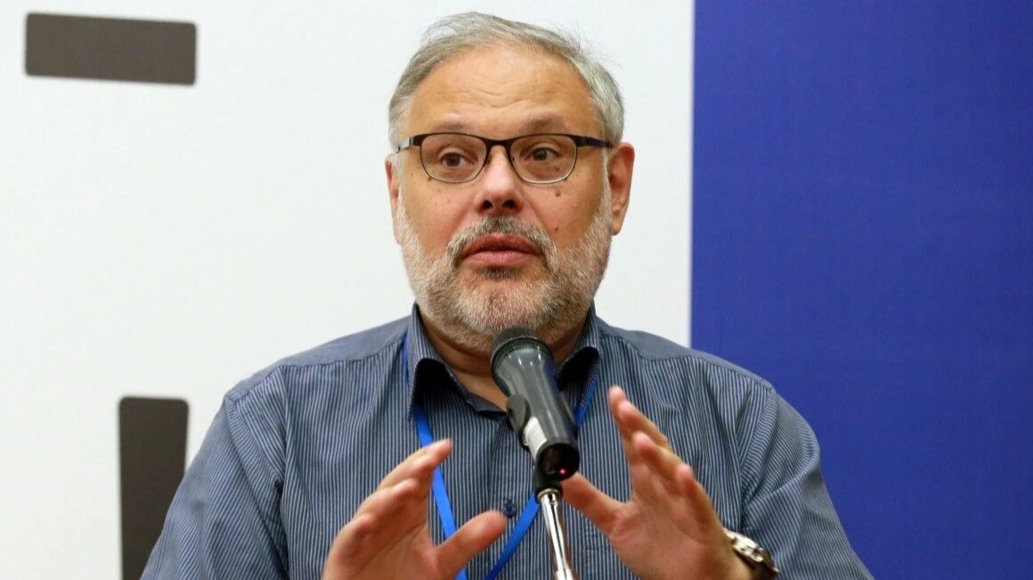 Михаил Хазин высказался о происходящем. Фото: социальные сети