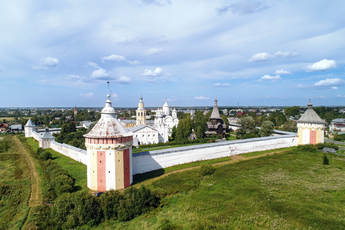 Спасо-Прилуцкий монастырь.