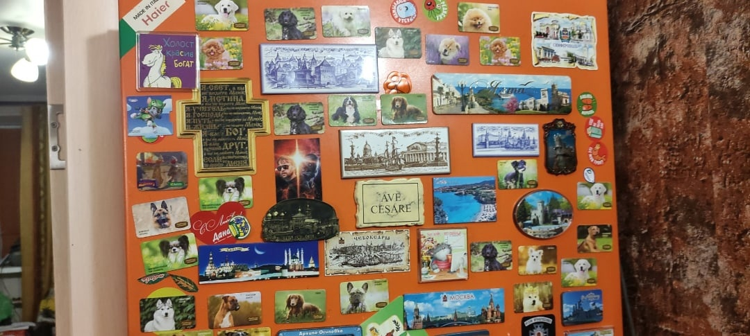 холодильник с магнитами