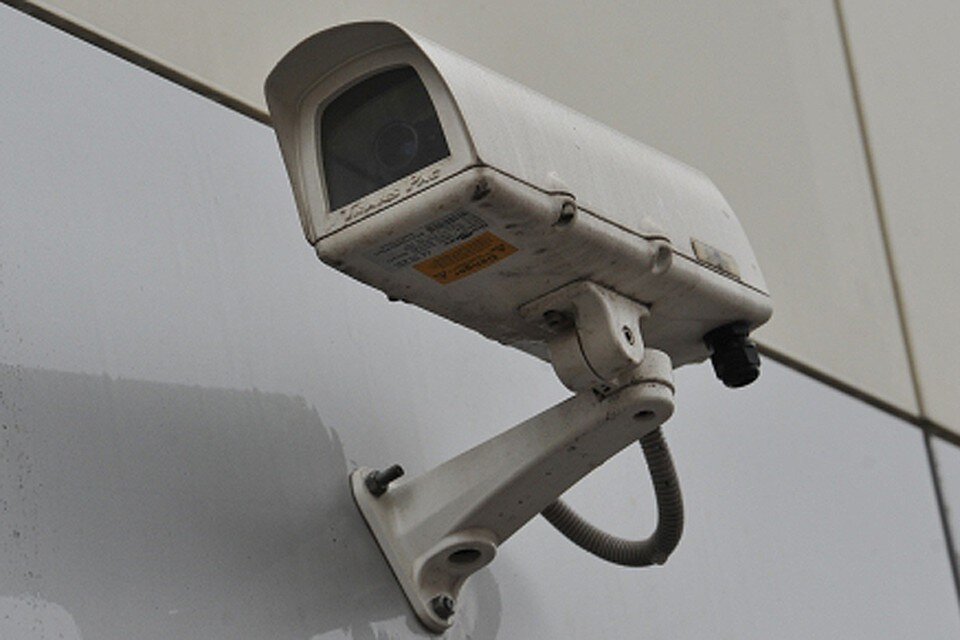     Вандалы попали на камеры видеонаблюдения. Иван ВИСЛОВ