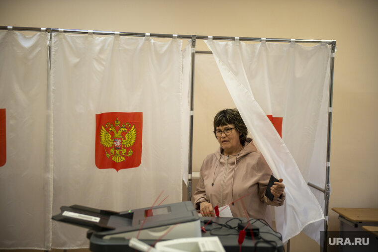    В Единый день голосования 11 сентября 2022 года были избраны главы 15 регионов РФ