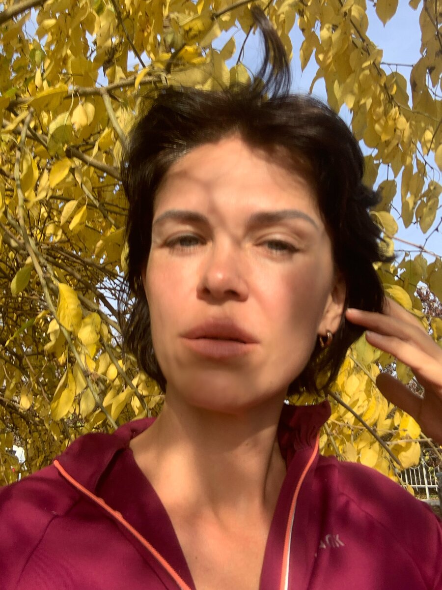 Вот такой он ноябрь в солнечной Анапе: сухой, светлый и радостный. За окном плюс 21