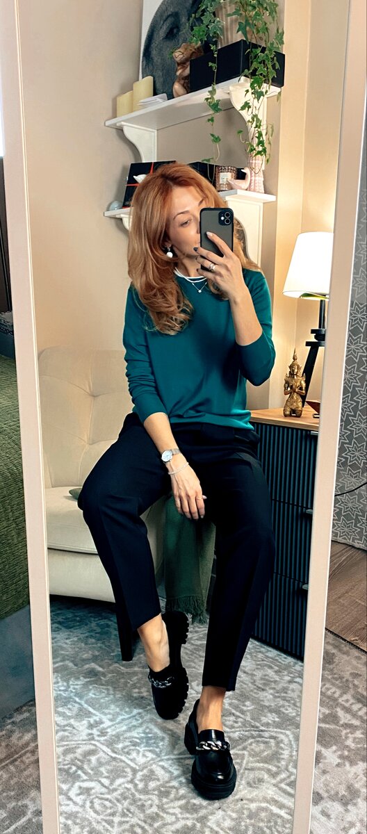 Лоферы - еще одна модель, которая тоже отлично подходит она весну. На мне лоферы Caprice. Очень классные и удобные.   