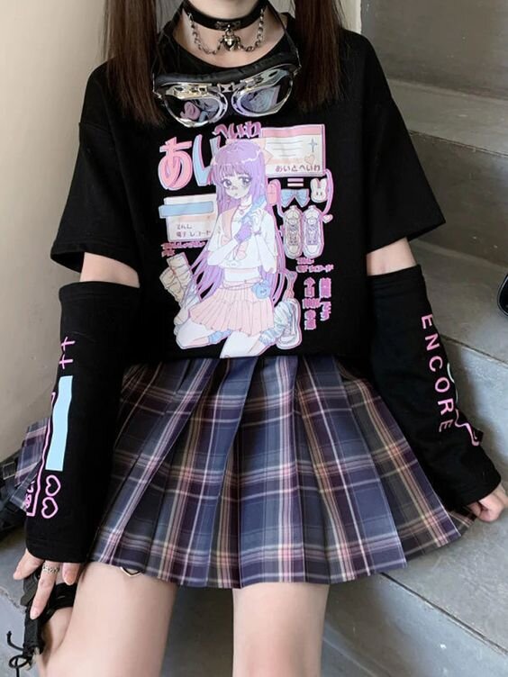 Каждый модник может найти для себя наиболее подходящую вещь в аниме тематике. Особой популярностью в таком стиле пользуются различные аксессуары и канцелярские принадлежности. Купив одну из подобных вещей в 2022-2023 году, можно изменить и разнообразить свой внешний вид. С любой из них ваш образ будет привлекать внимание и вызывать положительные эмоции.