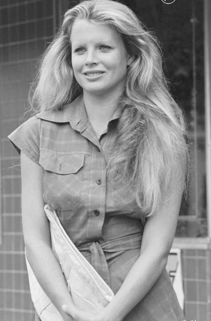 Ким Бэсинджер в юности. Фото из открытого источника  kimbasinger.it