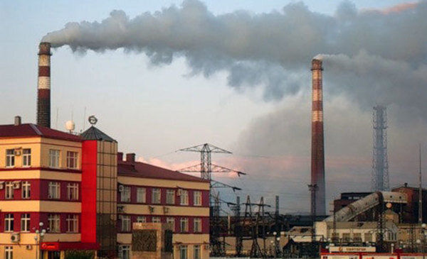 Завод, в СЗЗ которого находится мой участок.