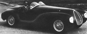 Первый автомобиль Ferrari появился уже в 1947. Это модель была Ferrari 125, с мощным 12-цилиндровым алюминиевым двигателем 125S  объемом 1496 см³ который развивает мощность 120 лошадиных сил, что позволяет автомобилю разгоняться до 100 километров в час за 8.5 секунд и развивать максимальную скорость 170 км/ч. Масса Ferrari 125 составляет 750 килограмм тем самым его цена порядка 10 000 000$.