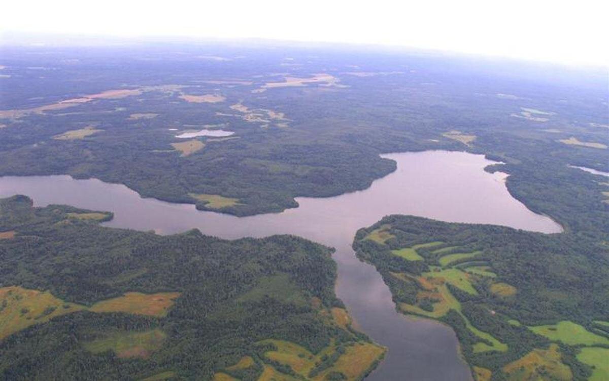 Озеро Бросно с высоты птичьего полета. toropets-land.ru