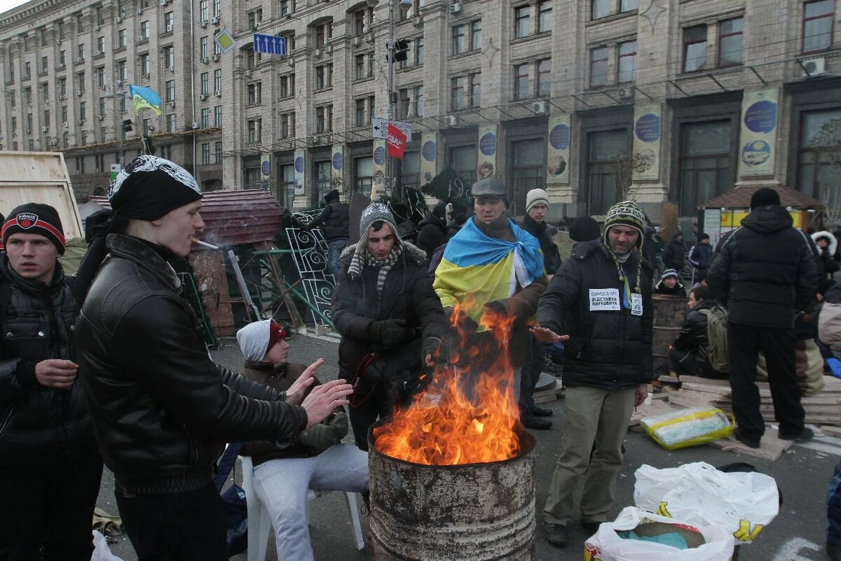 Майдан что означает это слово. Майдан. Украинцы на Майдане.