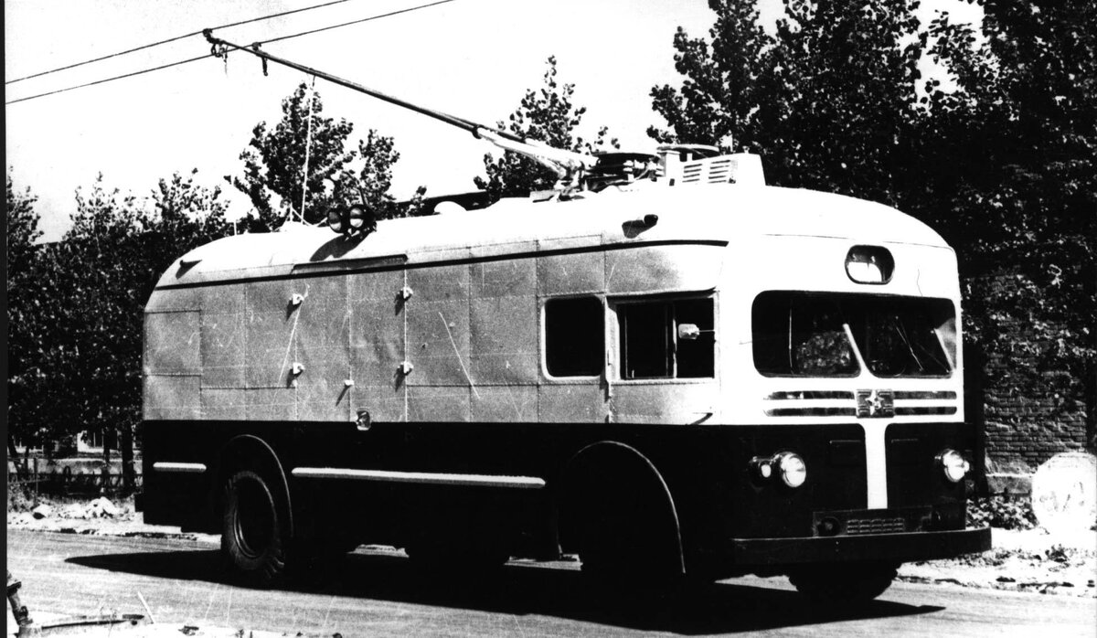Грузовой троллейбус ТБУ-2, 1957 год.