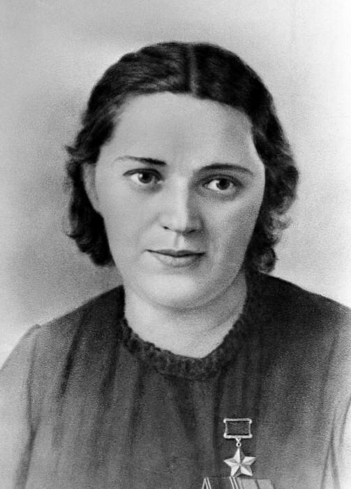 Елена Мазаник