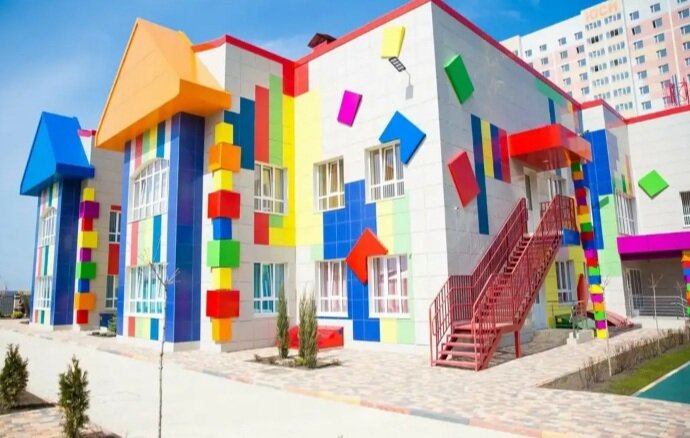 Не наш, конечно, наш старенький...но уютненький.