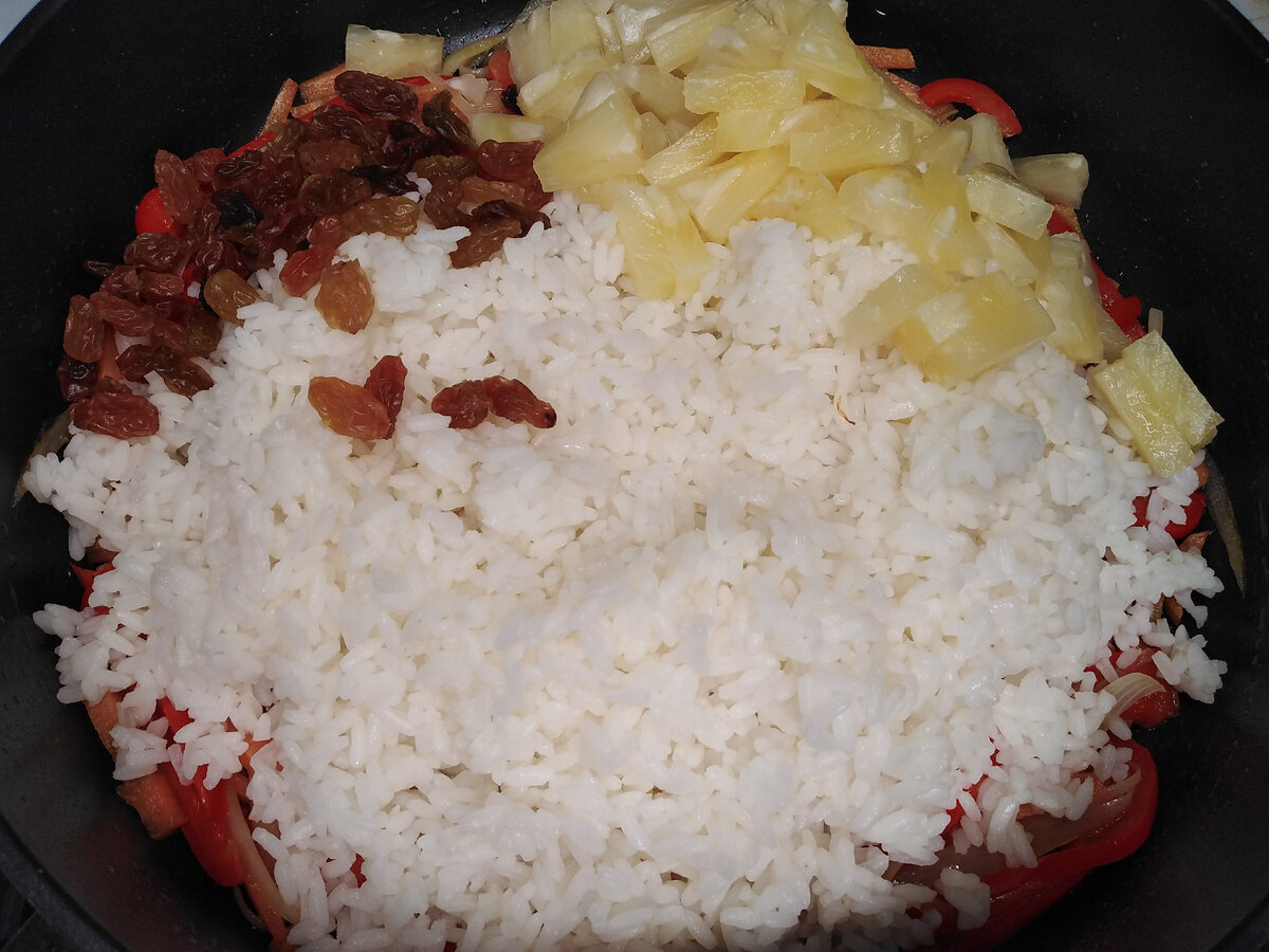 Рис с креветками и ананасом – блюдо, поражающее своим вкусом