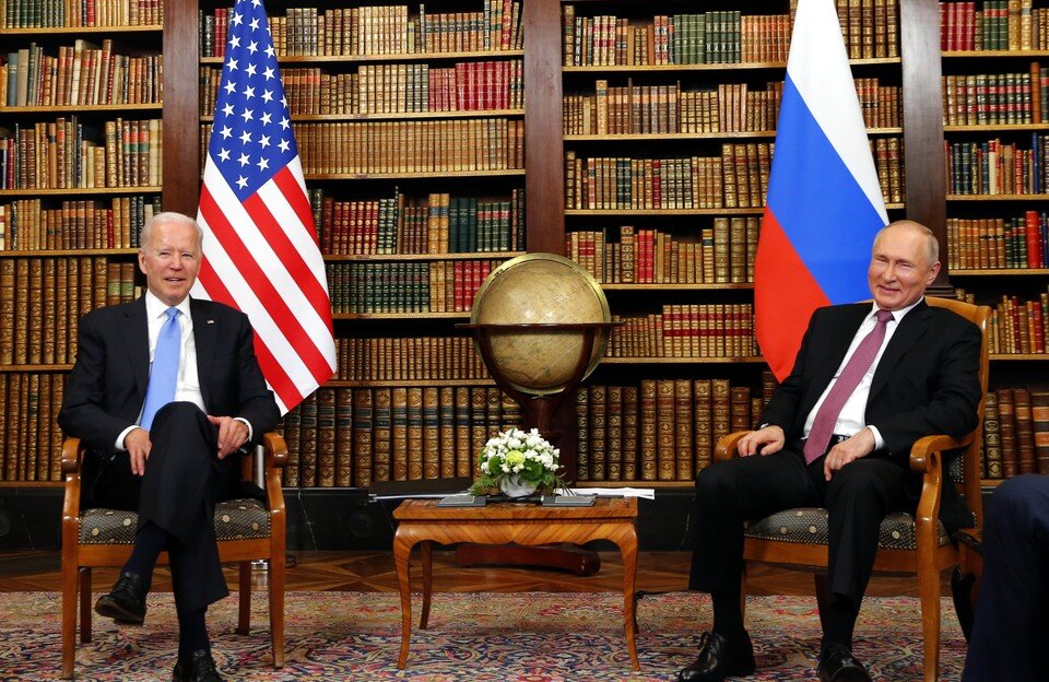    Джо Байден и Владимир Путин  GLOBAL LOOK PRESS