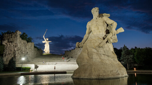 Памятник-ансамбль героям Сталинградской битвы. Памятник ансамбль героям сталинградской битвы впр