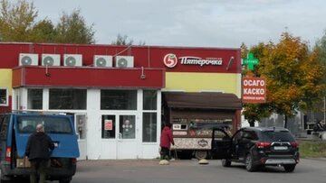 Торговый павильон в поселке Металлострой