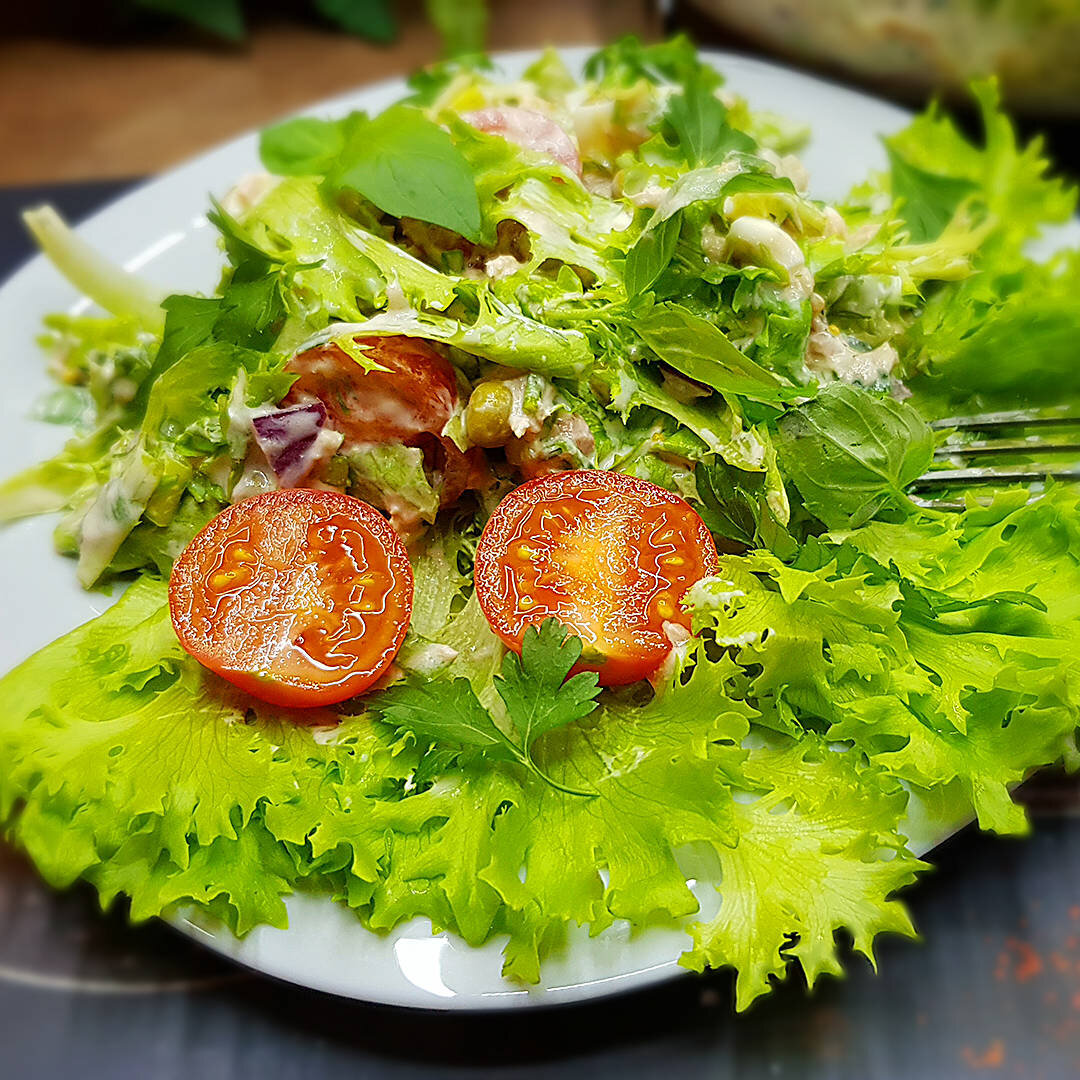 Простой и вкусный салат с тунцом для 