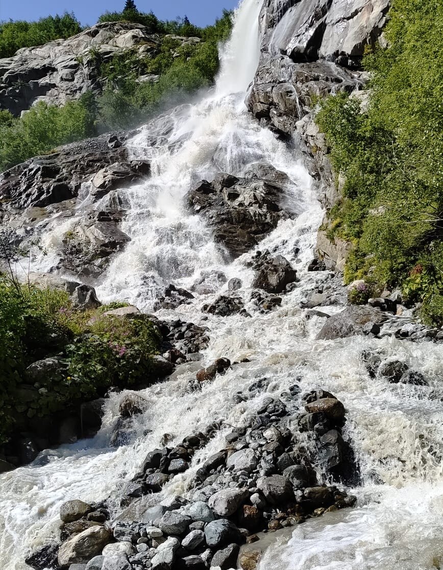 Водопад. 