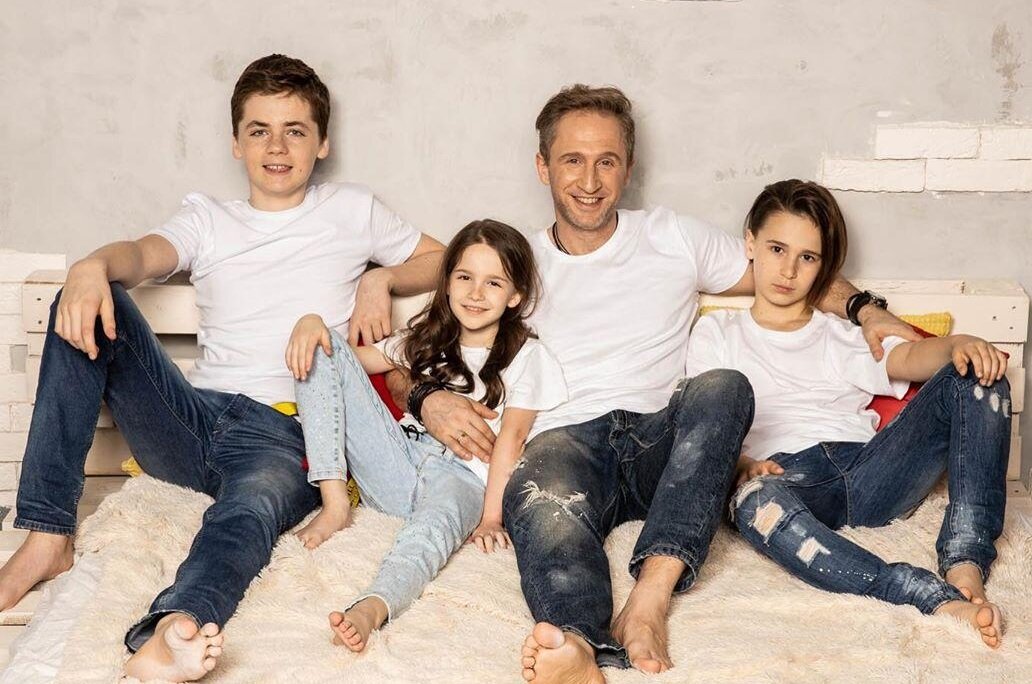 Отар Кучера  с детьми