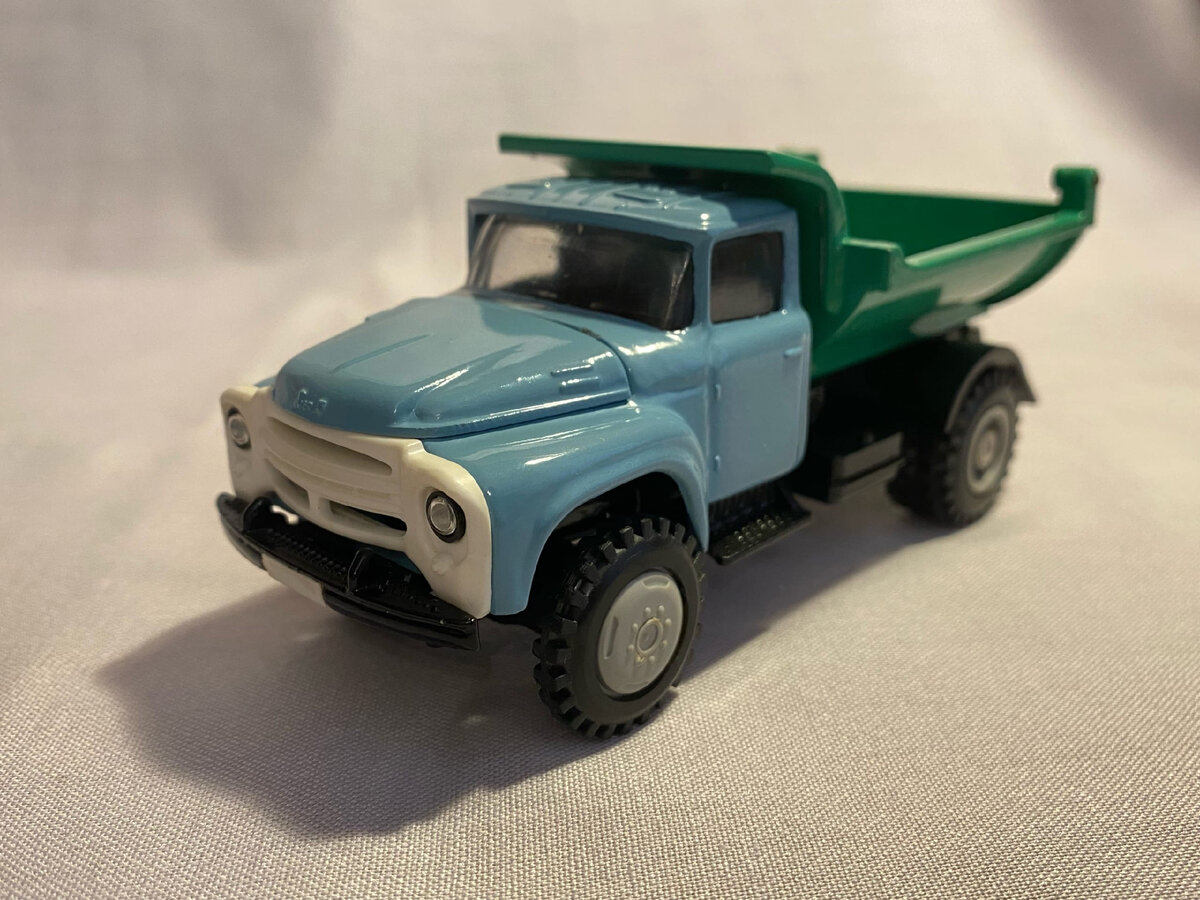 Зил ММЗ 555, Электроприбор, 12.1988.