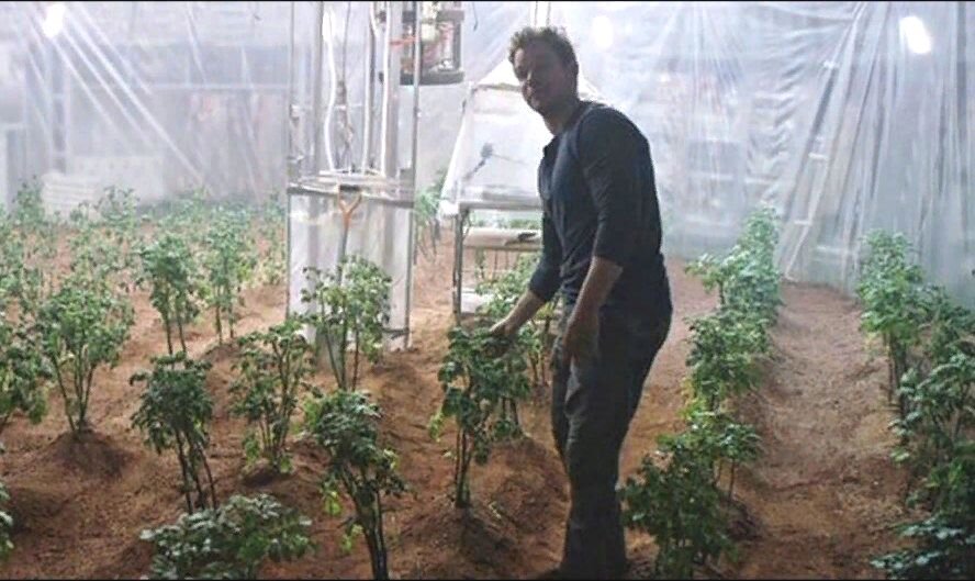 Кадр из фильма "Марсианин"