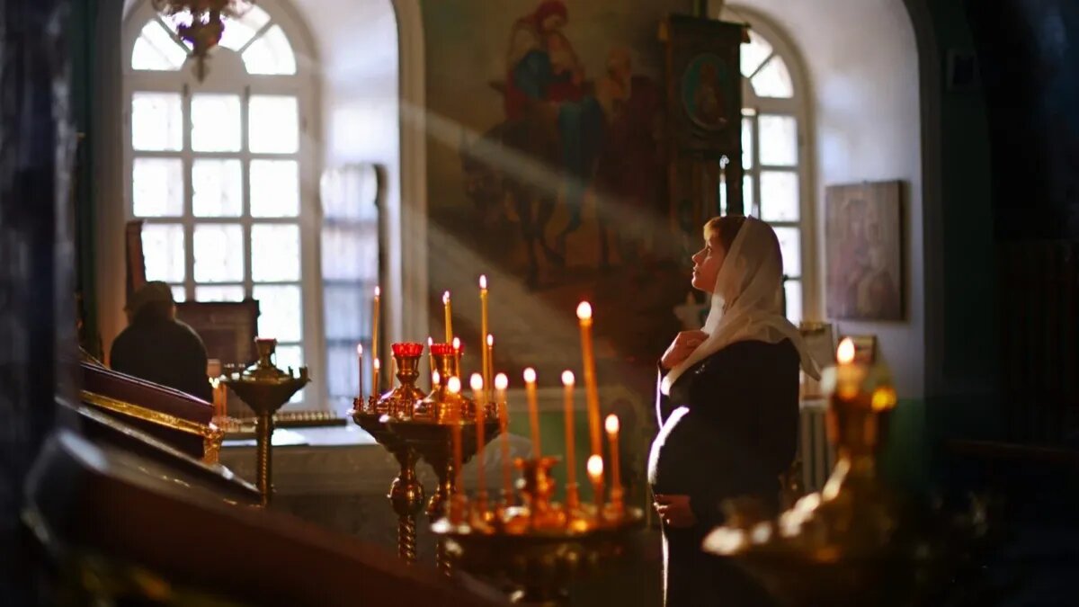 Каждый верующий должен молиться. Фото: pxhere.com