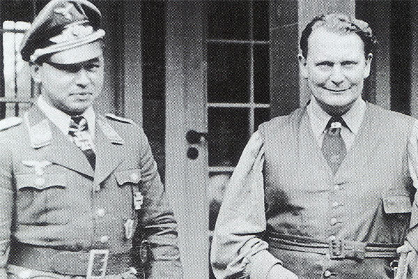 Ханс Хан и Герман Геринг. Фото в свободном доступе. 