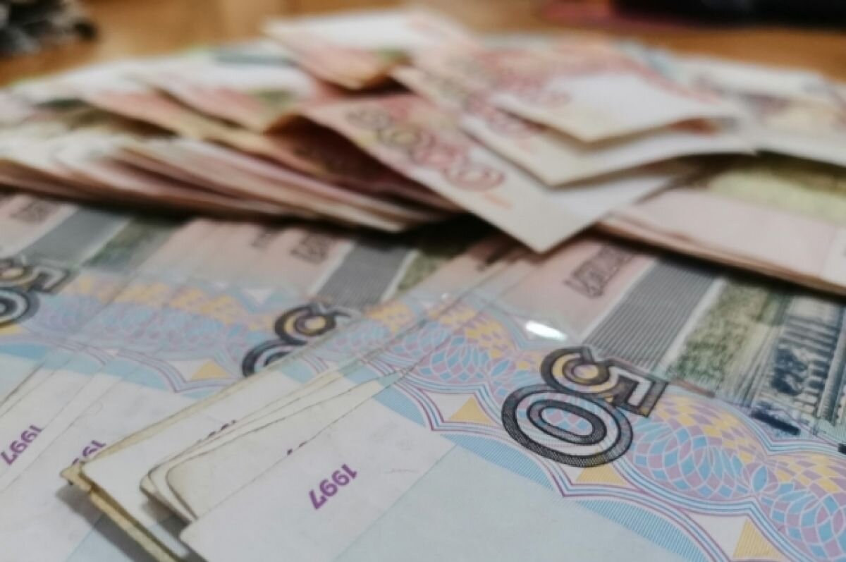    Директора томского госучреждения задержали за взятку в 100 тысяч рублей