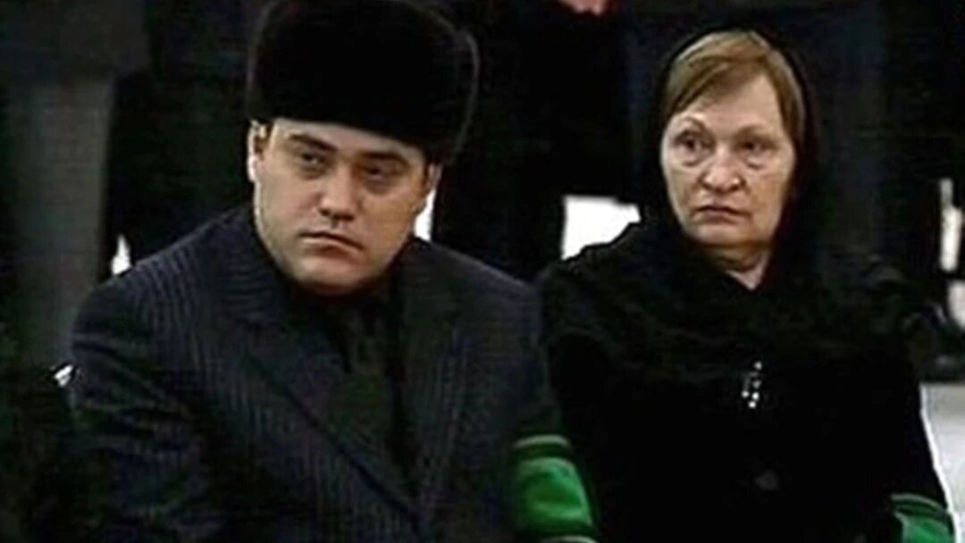 Сын и вдова бывшего президента Сапармурата Ниязова — Мурад и Муза, 2006 год/ ©  rus.azathabar.com