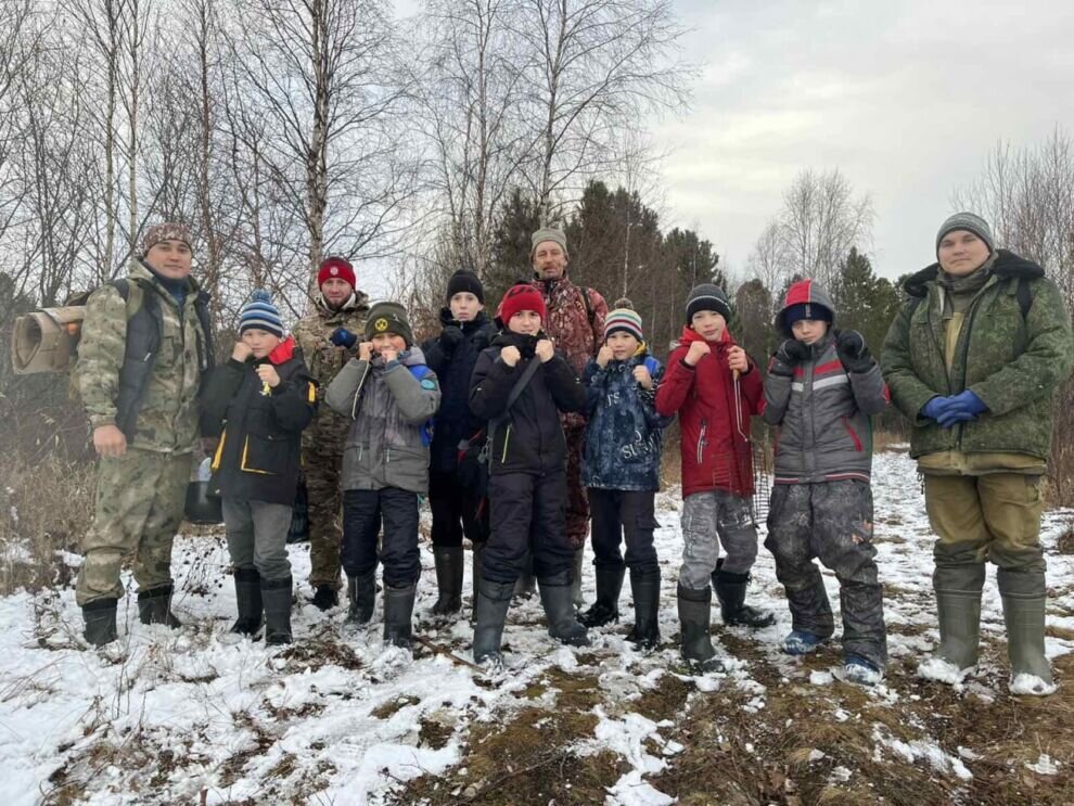    В Шурышкарском районе для воспитанников спортивной школы провели занятие в лесу