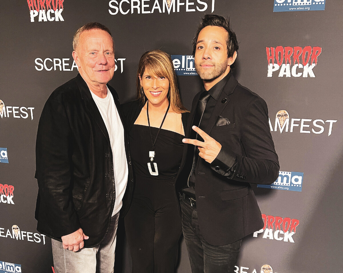 Майк Уолш (продюсер), Бриджет Смит и Сэмюэл Гонсалес мл. на премьере на ккинофестивале ScreamFest 
