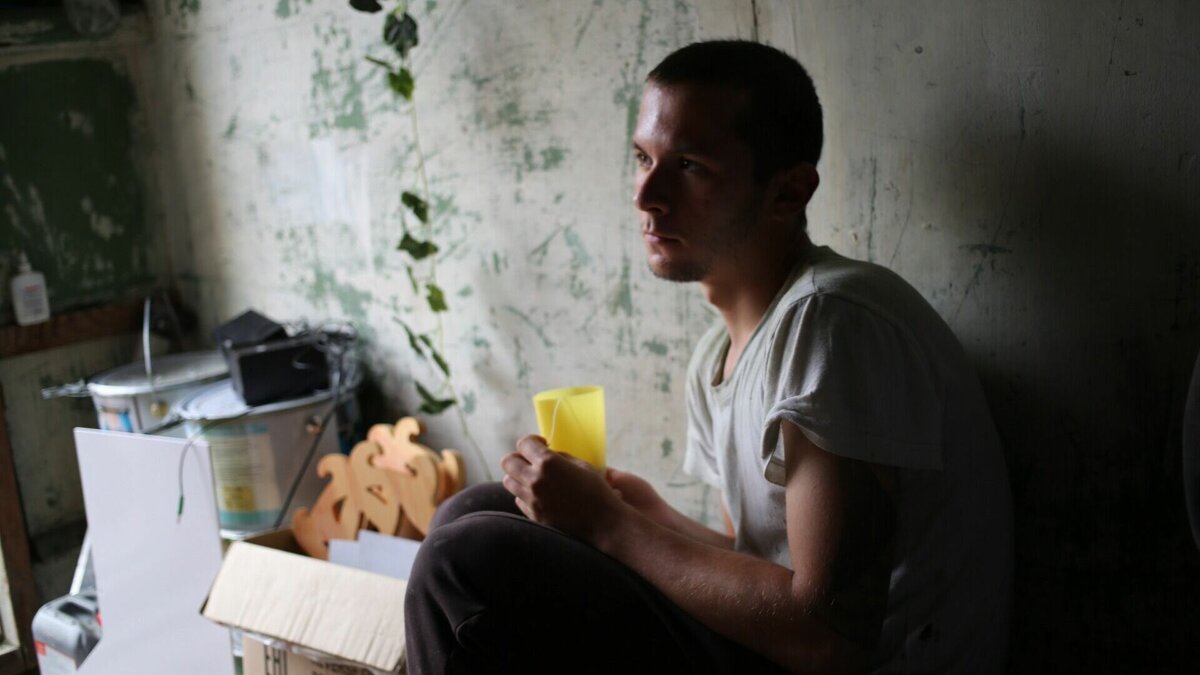     Индекс счастья россиян составил 68 пунктов — не лучший показатель, однако он куда выше, чем в 1992 году, когда показатель зафиксировался на уровне 6 пунктов.