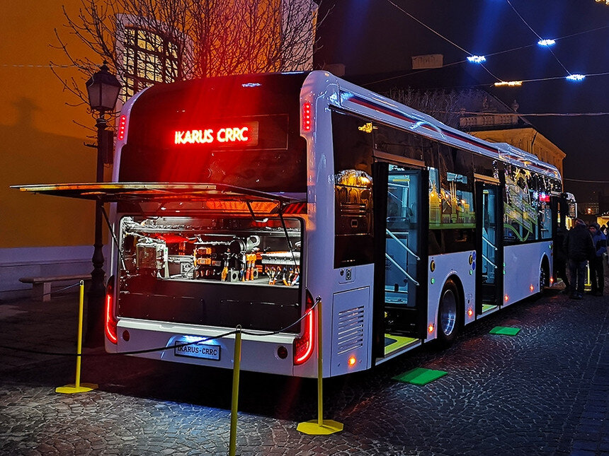 Two Ikarus 120e electric buses for Kaposvár (magyarbusz.info)