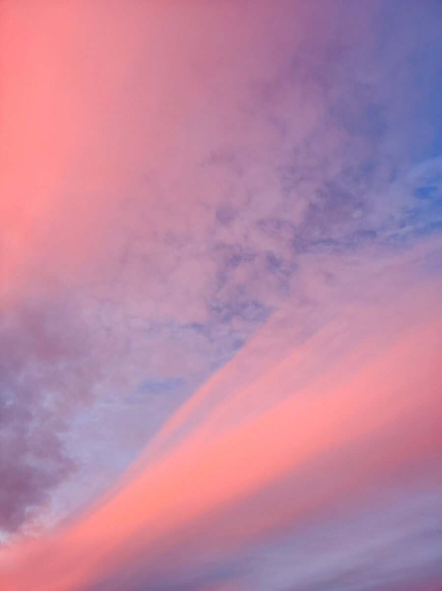 Из личного архива. Небо снова рисовало необычными красками))