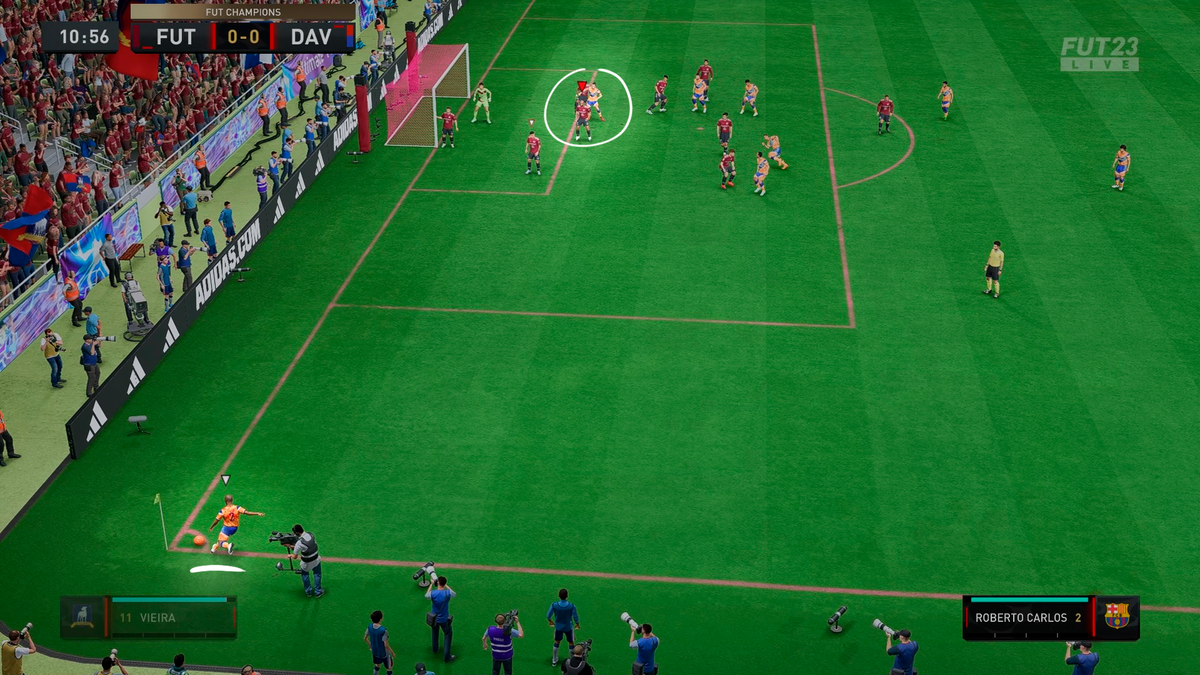 Что делать если в FIFA 17 не работает правый стик?