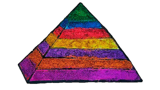 Рисование пирамид.