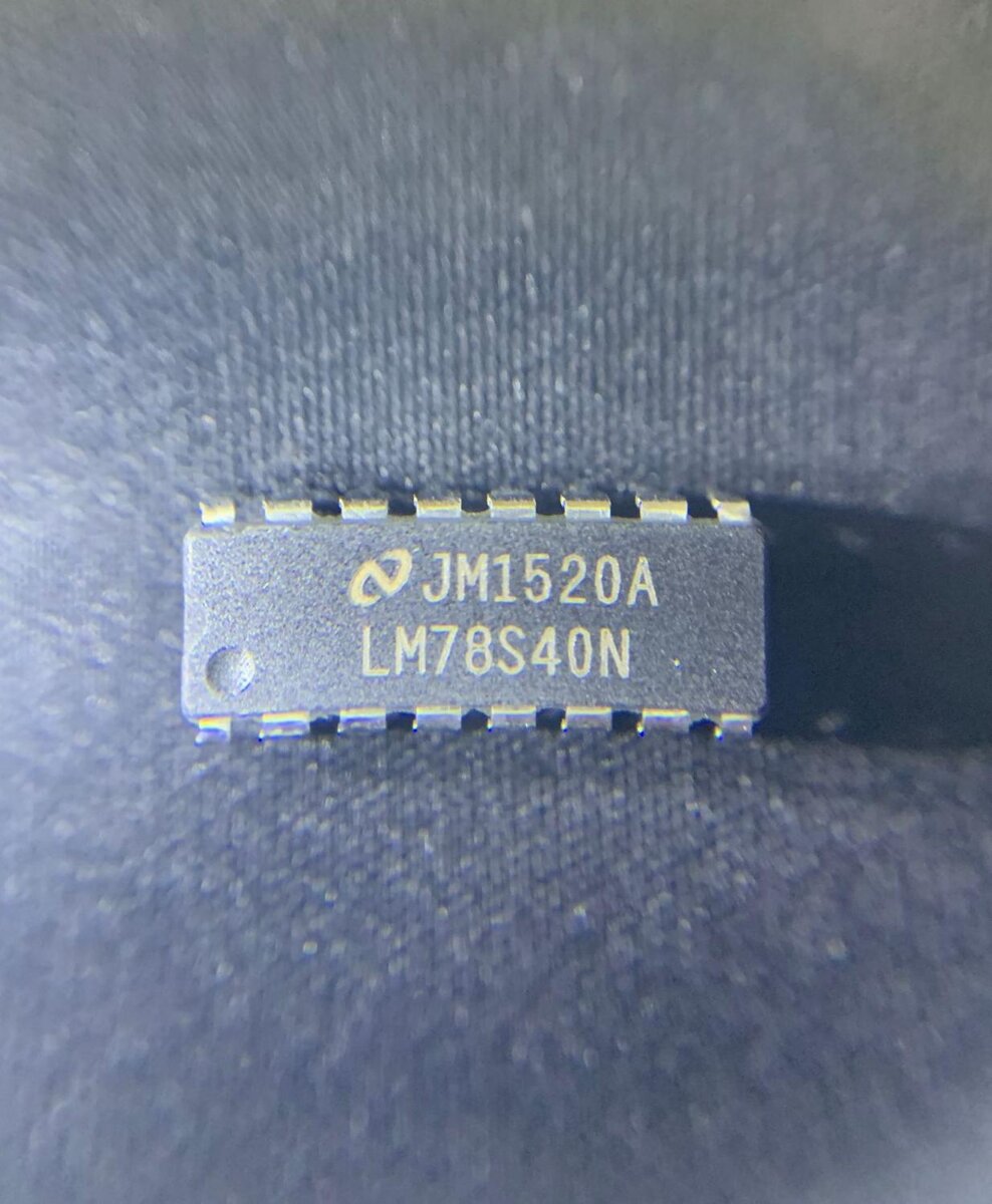 Lm78s40n