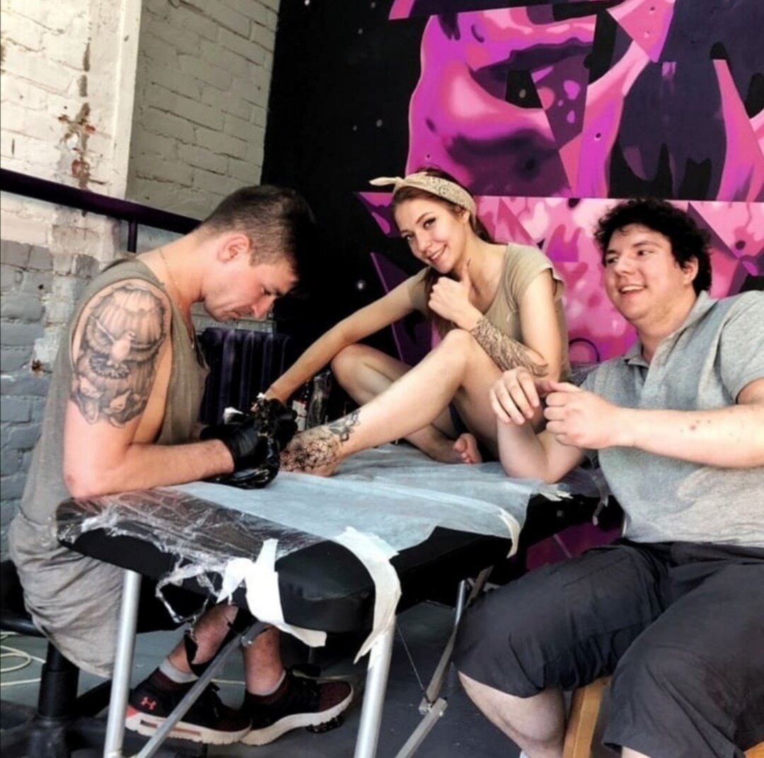 Мастер тату Ваня Север, студия Vegan Tattoo 