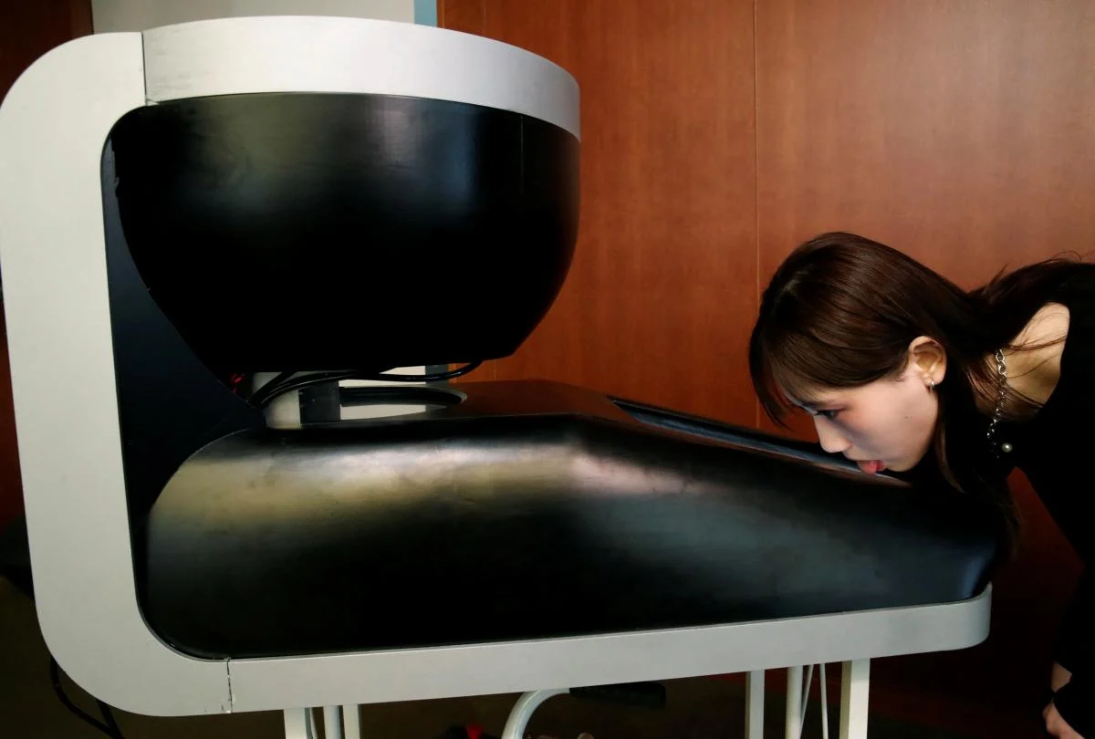 Прототип своего устройства профессор построил сам за год.