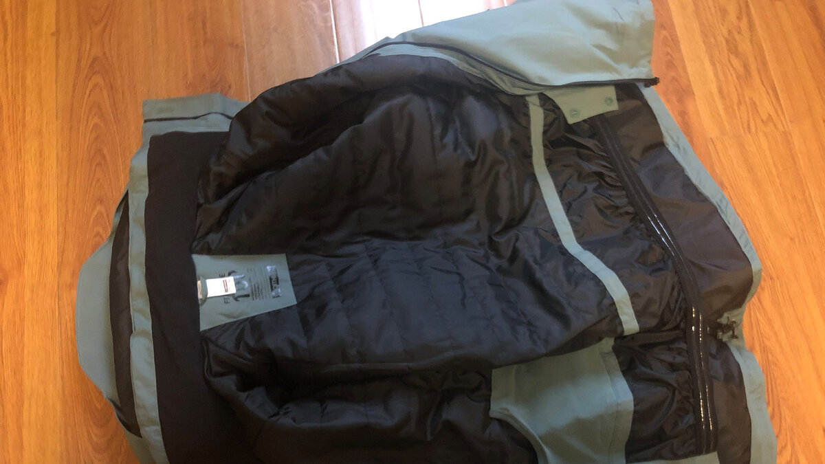 Вышло очень демократично. 